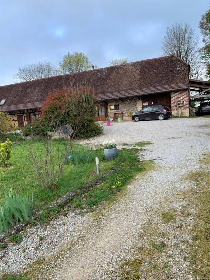La Ferme D'Aristide Bed & Breakfast Saillenard Eksteriør bilde