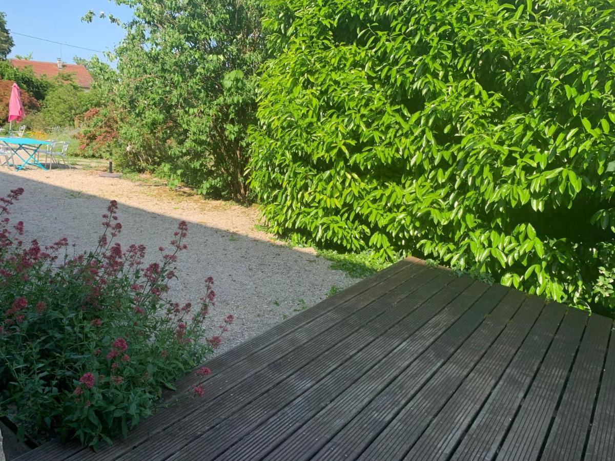 La Ferme D'Aristide Bed & Breakfast Saillenard Eksteriør bilde