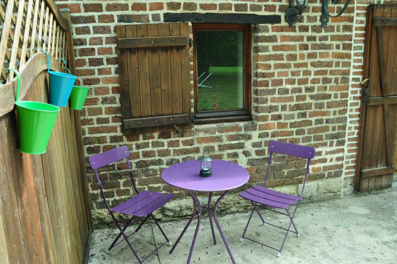 La Ferme D'Aristide Bed & Breakfast Saillenard Eksteriør bilde