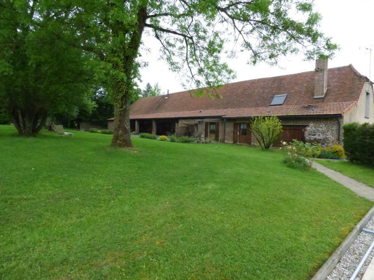 La Ferme D'Aristide Bed & Breakfast Saillenard Eksteriør bilde