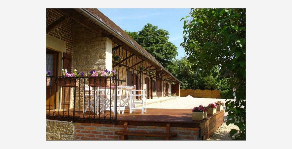 La Ferme D'Aristide Bed & Breakfast Saillenard Eksteriør bilde